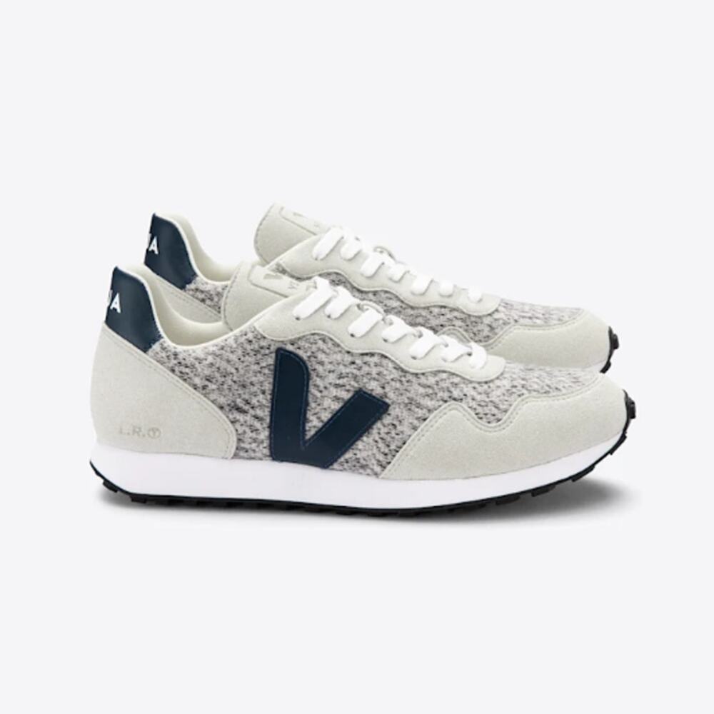 Veja Women's Snow Nautica SDU Rec Flannel Shoes Size 6